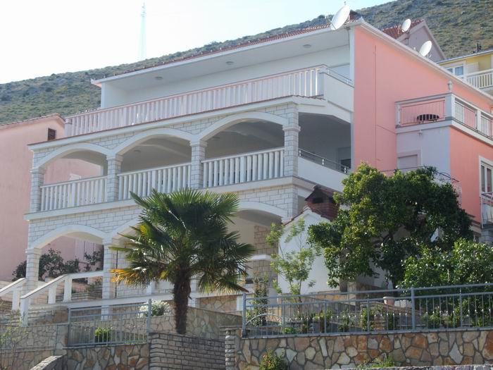 Villa Rosanda Apartments Trogir Exterior photo